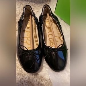 Sam Edelman Felicia black patent ballet flat; girls size 3